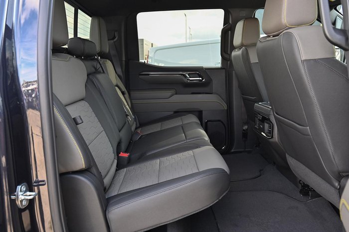 2024 Chevrolet Silverado 1500 ZR2 W/Tech Pack