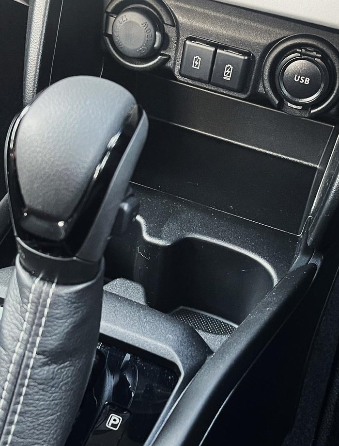 2024 Suzuki Swift Hybrid UZ Super Black