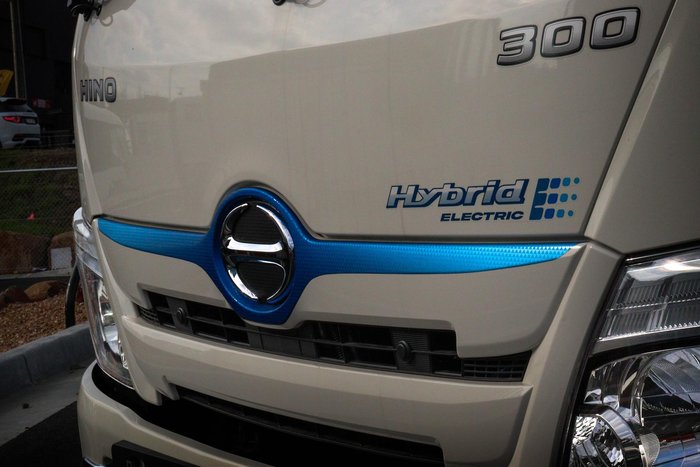 2024 Hino 616 Tradeace - Hybrid 616 Hybrid White