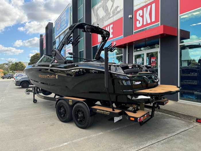 2024 MasterCraft X22