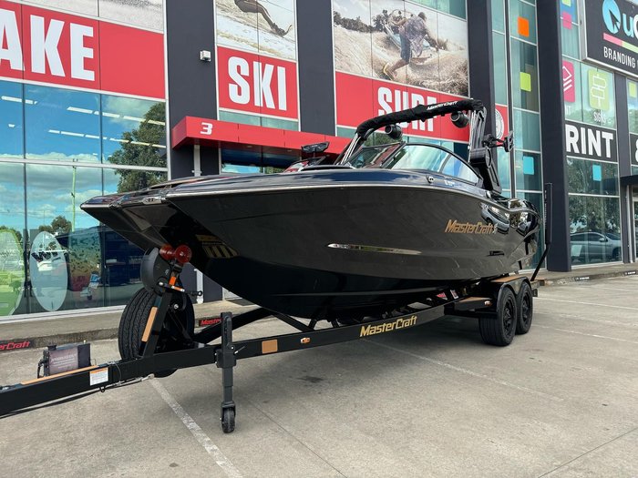 2024 MasterCraft X22