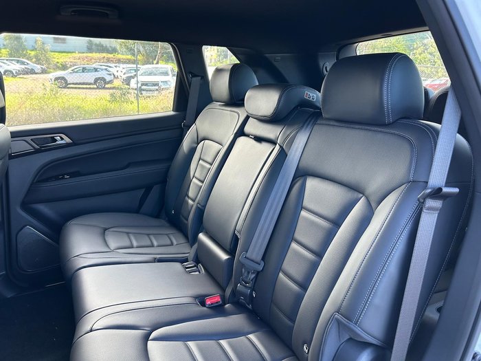 2023 SsangYong Rexton Adventure