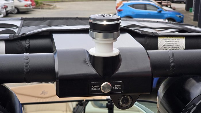 2023 MasterCraft XT22