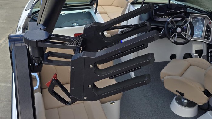 2023 MasterCraft XT22