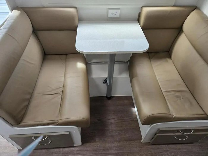 2025 Newlands 2017 Newlands Tourister