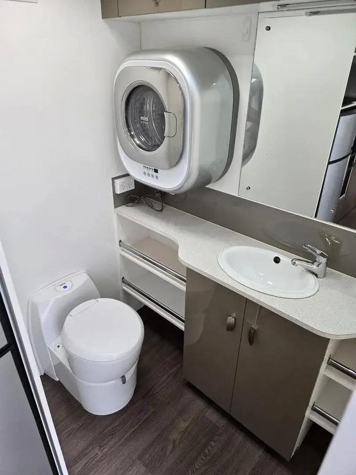 2025 Newlands 2017 Newlands Tourister