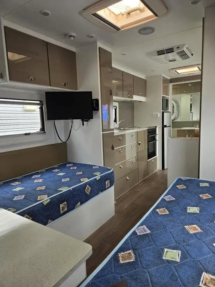 2025 Newlands 2017 Newlands Tourister