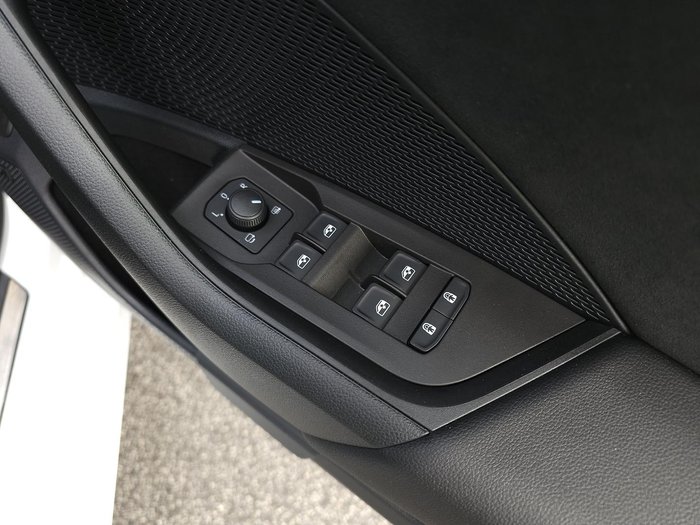 2024 SKODA Octavia RS NX MY24 Moon White