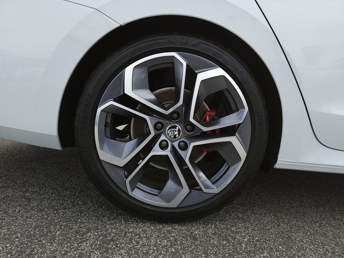 2024 SKODA Octavia RS NX MY24 Moon White