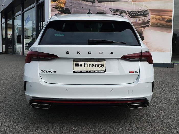 2024 SKODA Octavia RS NX MY24 Moon White