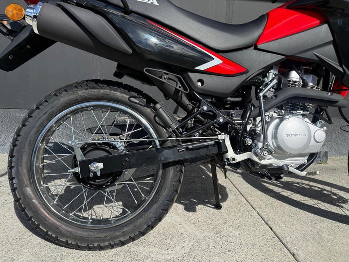 2025 Honda XR150L AG Red