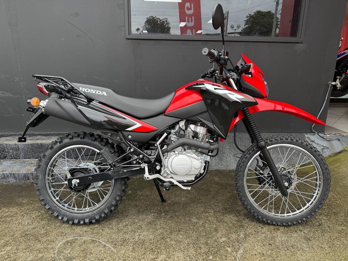 2025 Honda XR150L AG Red