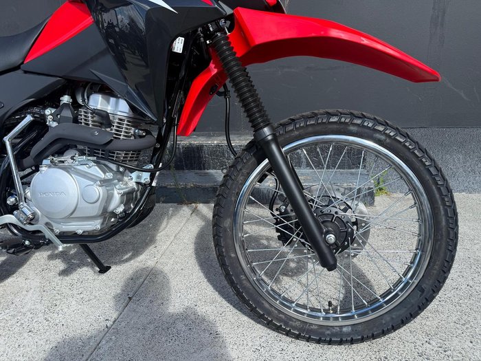 2025 Honda XR150L AG Red