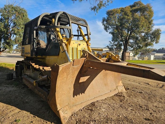 1993 Komatsu D65ex-12 