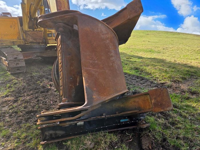 2004 Komatsu Pc300-7
