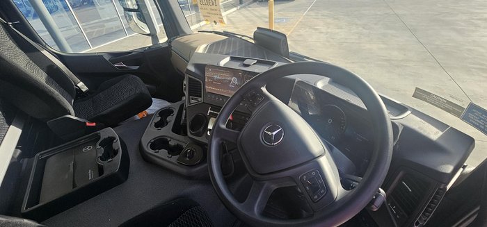 2026 Mercedes-Benz Actros 2646