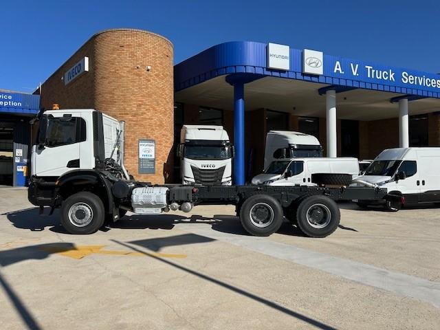 2023 Iveco T-Way AD380T45W