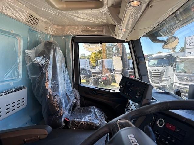 2023 Iveco T-Way AD380T45W