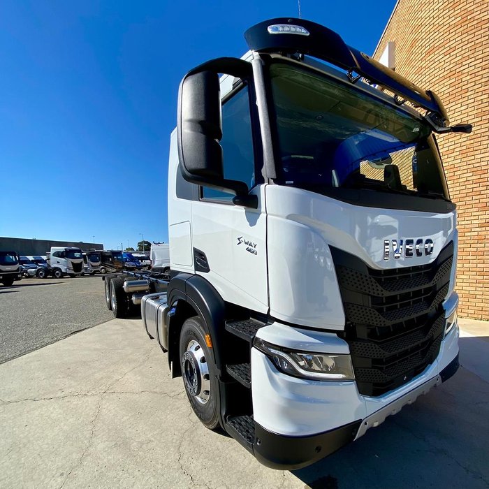 2024 Iveco S-Way AT230