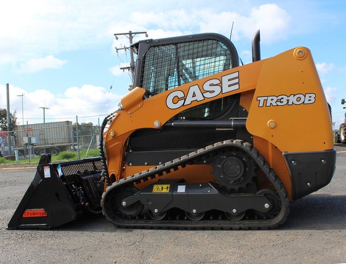 0 Case CE Tr310 Compact Track Loader