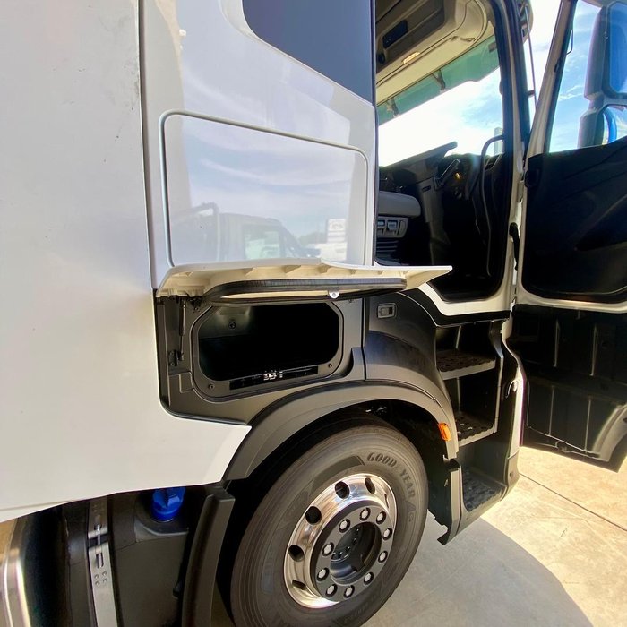 2024 Iveco S-Way AS700