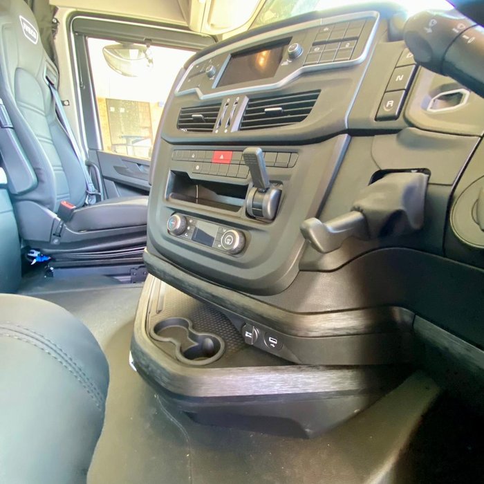 2024 Iveco S-Way AS700