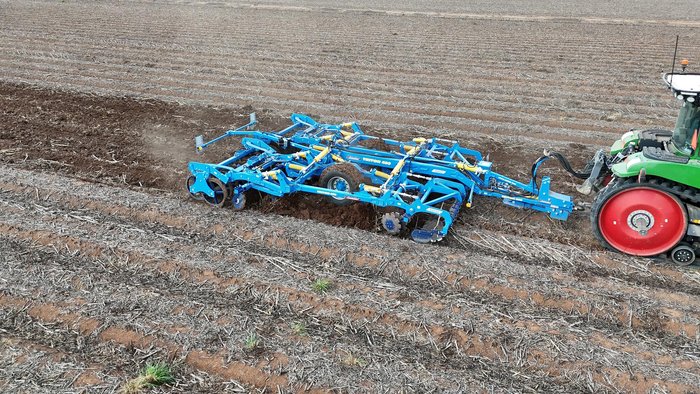 0 Farmet Triton 450Ps Combined Disc & Tyne Cultivator W Rear Roller BLUE