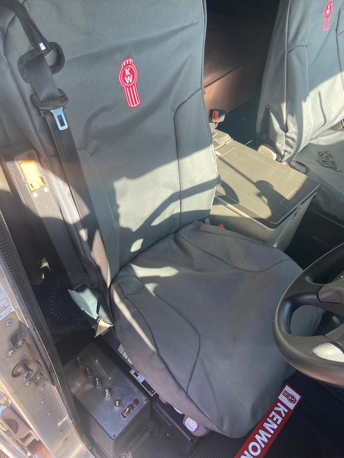 2018 Kenworth T659 White