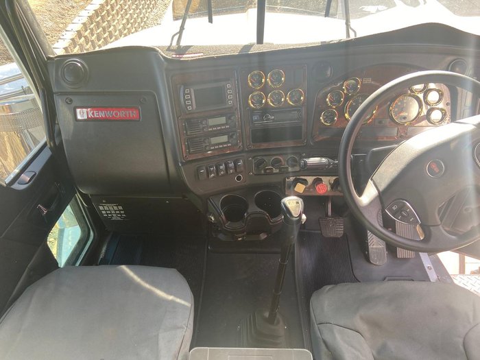 2018 Kenworth T659 White