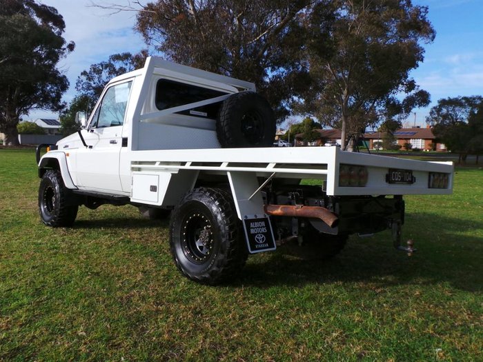 2006 Toyota Landcruiser 