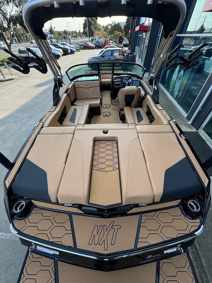 2025 MasterCraft NXT20