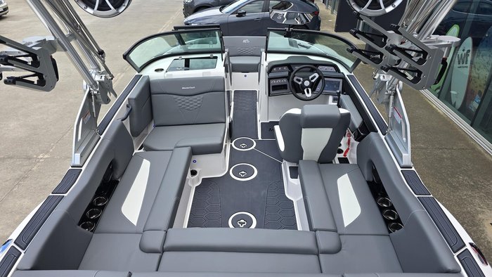 2026 MasterCraft NXT20