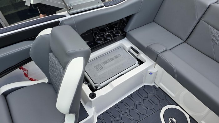 2026 MasterCraft NXT20