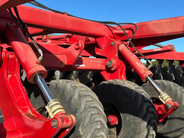 0 Tatu Gcro 7010 7.2M 56 Plate Offset Disc - Folding Used 2016 RED