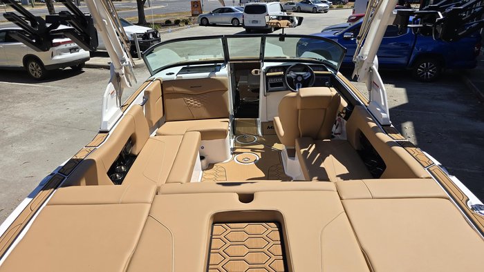 2026 MasterCraft NXT20