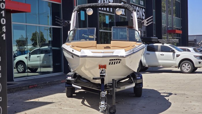 2026 MasterCraft NXT20