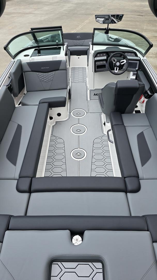 2026 MasterCraft NXT22