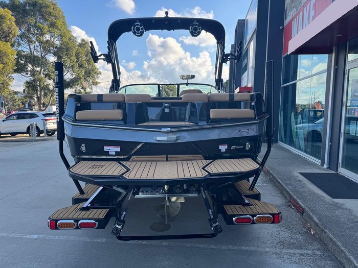 2025 MasterCraft XT22 T
