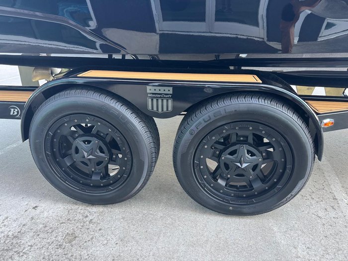 2025 MasterCraft XT22 T