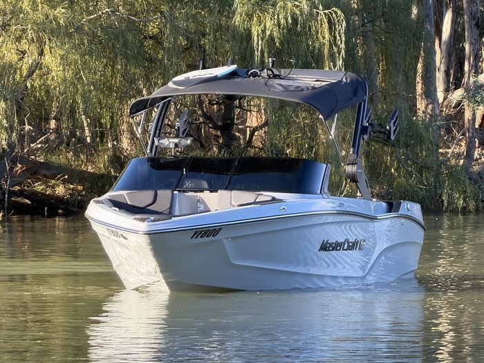 2026 MasterCraft XT22 T
