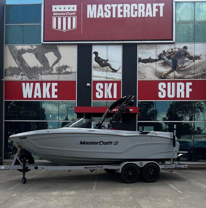 2026 MasterCraft XT22 T