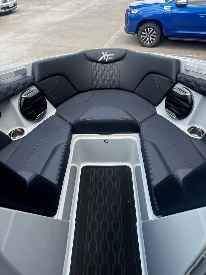 2026 MasterCraft XT22 T