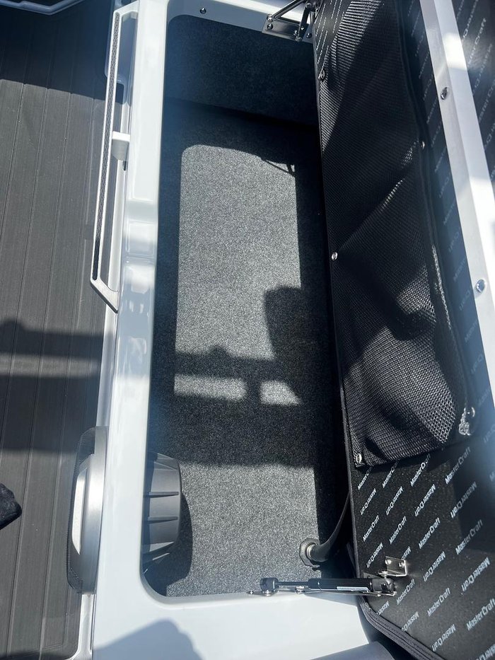 2026 MasterCraft XT22 T