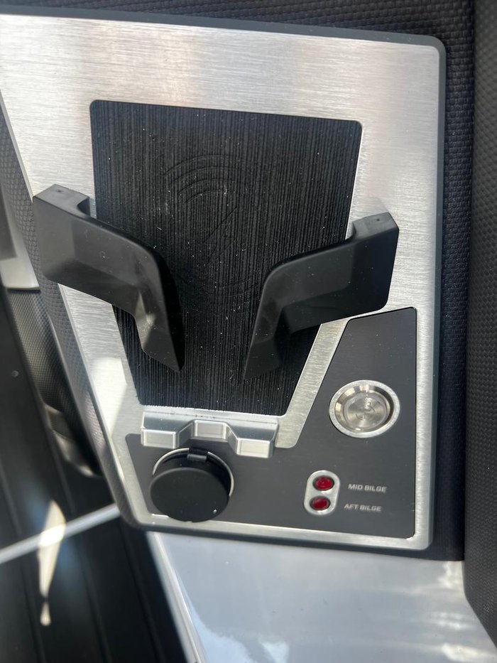 2026 MasterCraft XT22 T