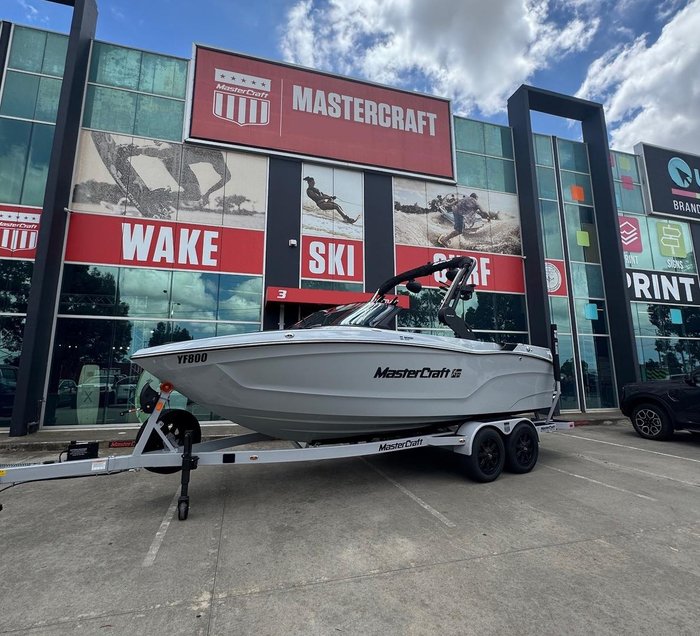 2026 MasterCraft XT22 T