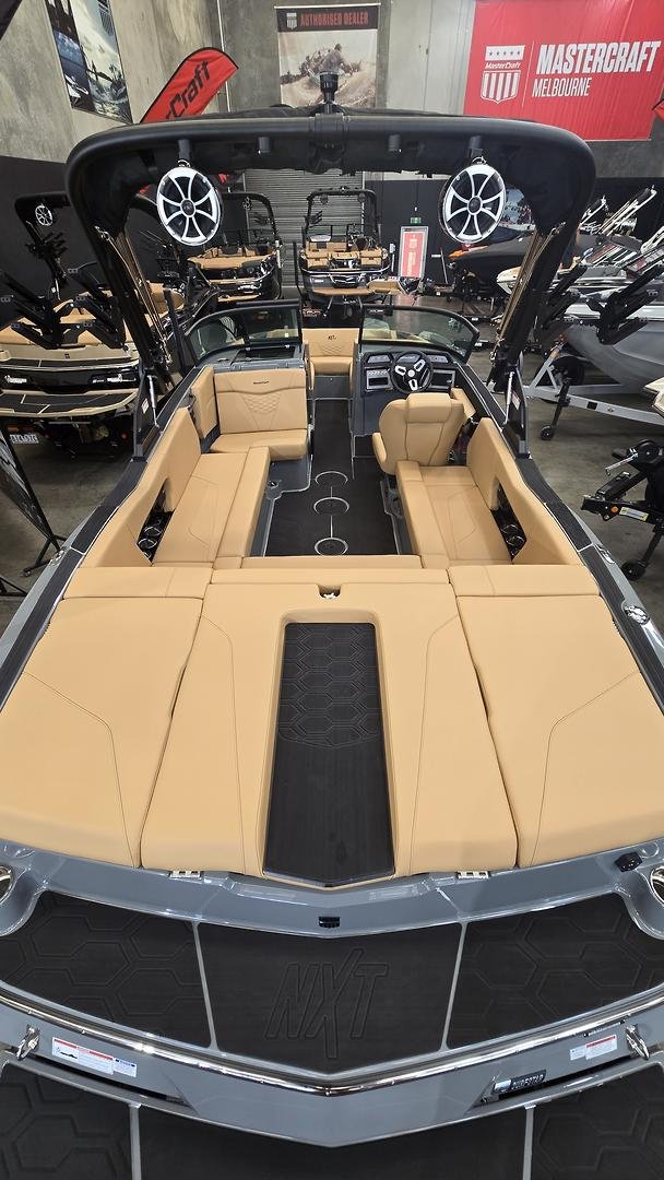 2026 MasterCraft NXT22