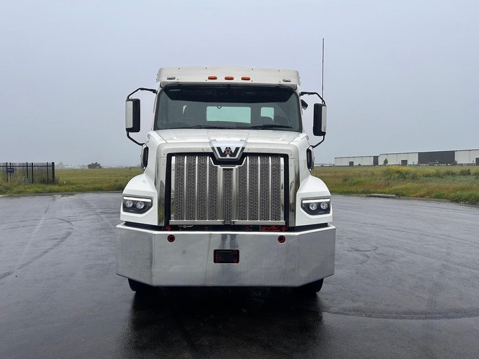 2023 Western Star 47X
