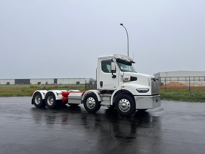 2023 Western Star 47X