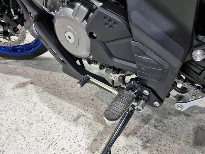 2024 Suzuki V-Strom 650XT LAMS (DL650XAUE)