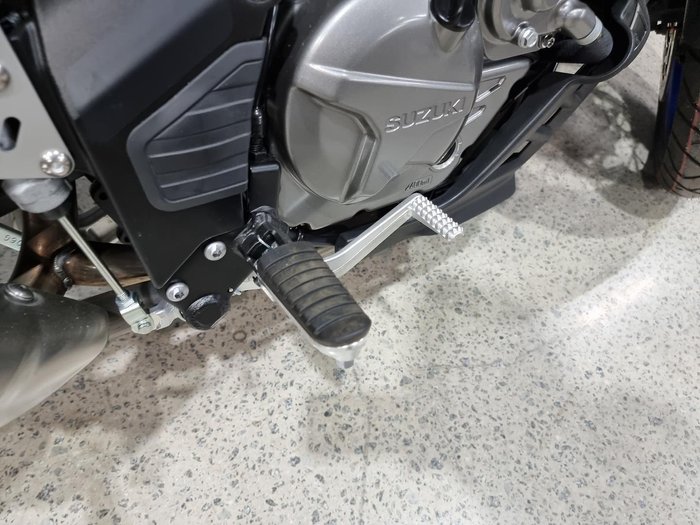 2024 Suzuki V-Strom 650XT LAMS (DL650XAUE)
